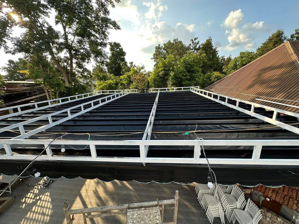 Bạt mái xếp lượn sóng sân thượng Bạt mái xếp lượn sóng sân thượng