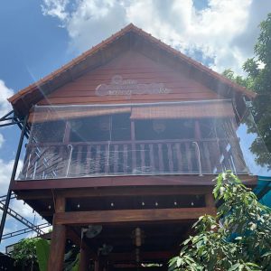 Bạt nhựa PVC trong suốt che nắng mưa nhà hàng