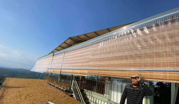 Bạt nhựa PVC trong suốt che nắng mưa nhà xưởng