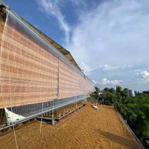 Bạt nhựa PVC trong suốt che nắng mưa nhà xưởng