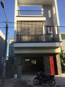 Bạt che nắng mưa tự cuốn ngoài trời Bạt che nắng mưa tự cuốn ngoài trời