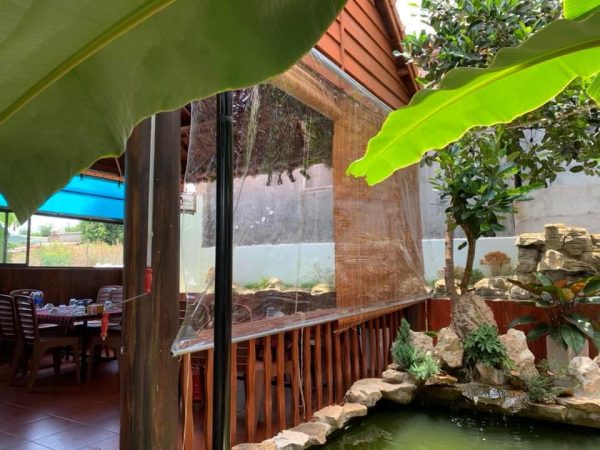Bạt nhựa PVC trong suốt che nắng mưa
