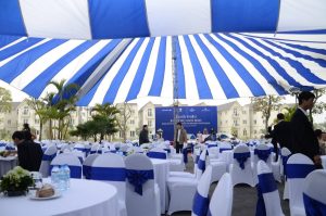 Dù che nắng sự kiện sân trường học ở Phú Quốc
