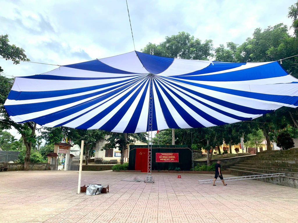 Dù tròn sự kiện đường kính 18m