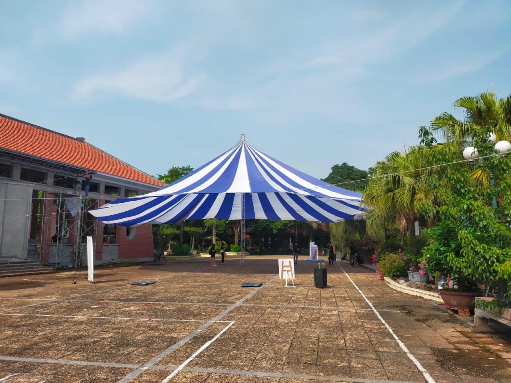 Dù tròn sự kiện đường kính 18m