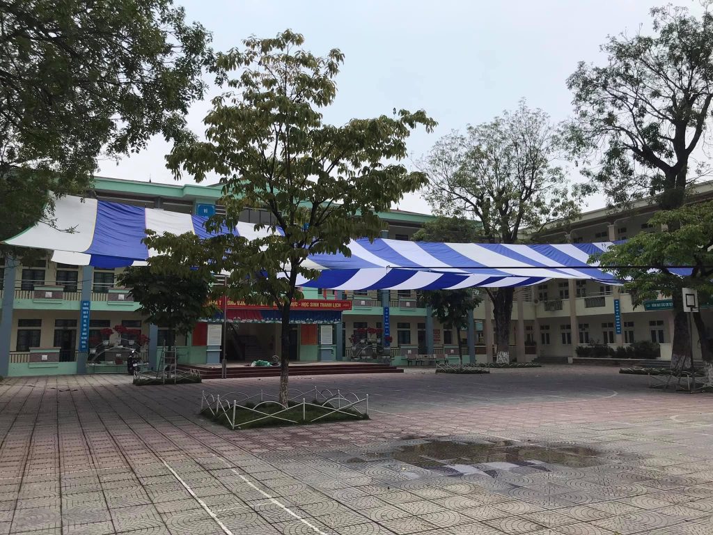 Dù che nắng sự kiện sân trường tại Bắc Giang Dù che nắng sự kiện sân trường tại Bắc Giang