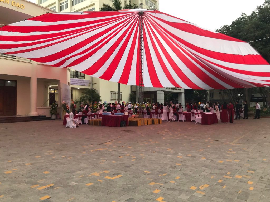 Dù tròn sự kiện đường kính 24m