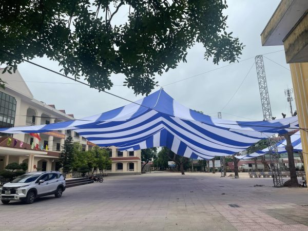 Dù sự kiện không trụ có dây cáp
