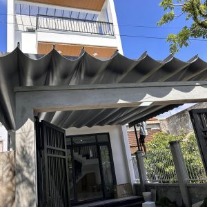 Bạt kéo ngoài trời che nắng mưa hiên nhà