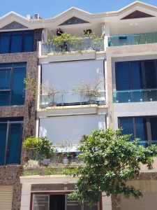 Bạt che cuốn che ban công Bạt che cuốn che ban công