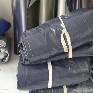 Vải bạt nhựa phủ thùng xe tải che nắng mưa