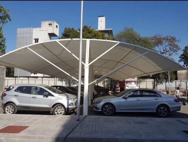 Mái che bạt căng PVDF che nhà xe