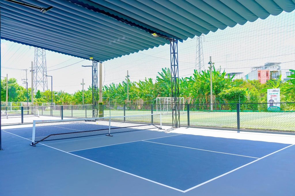 Thiết kế mái che sân Pickleball