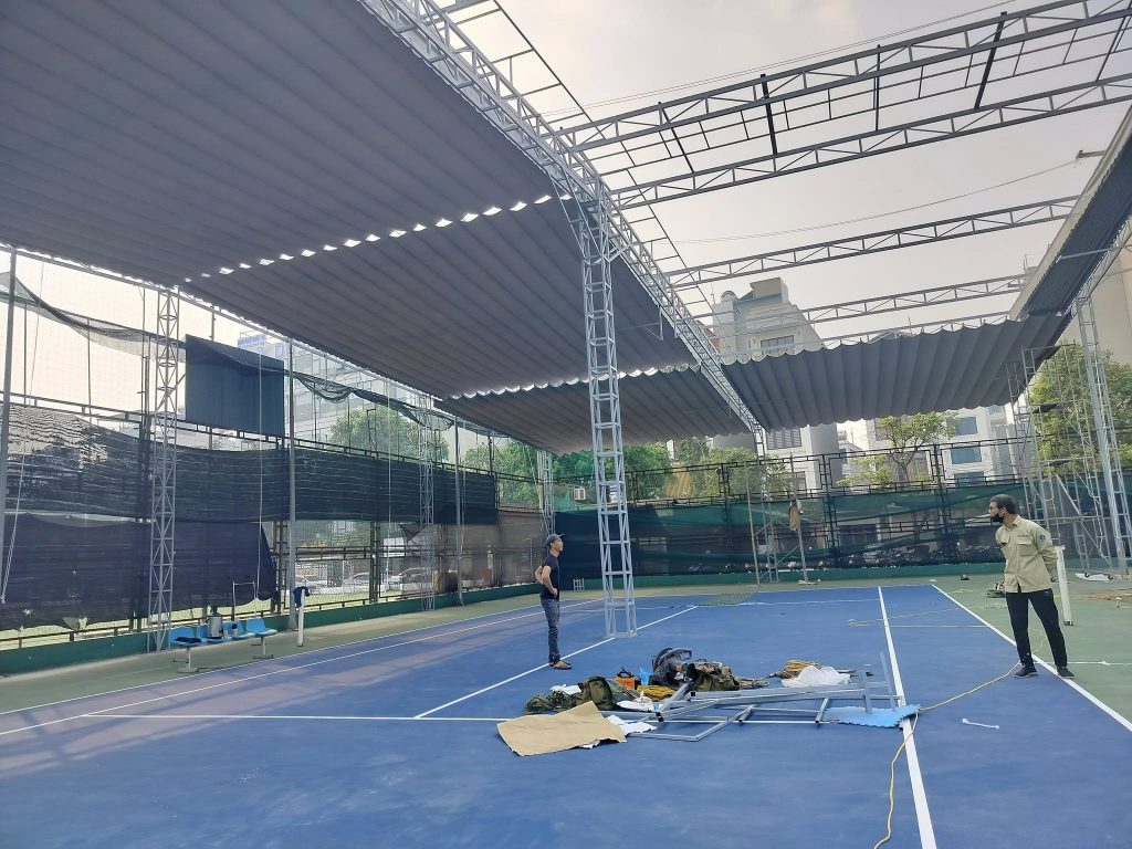 Bạt kéo che nắng mưa sân Pickleball
