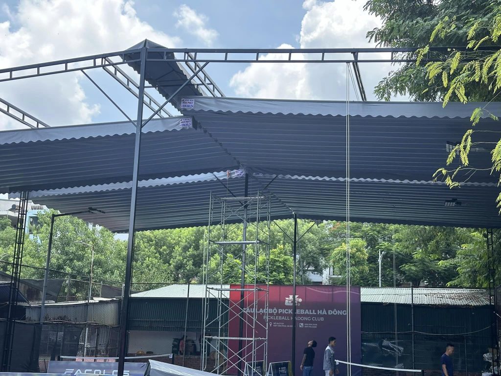 Bạt che sân Pickleball