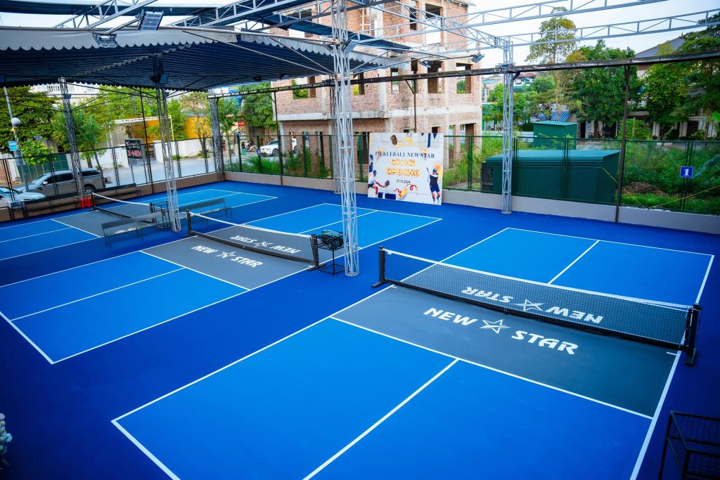 Bạt kéo bạt mái xếp che sân Pickleball Bạt kéo bạt mái xếp che sân Pickleball