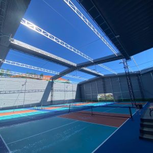 Mái che bạt xếp sân Pickleball đẹp