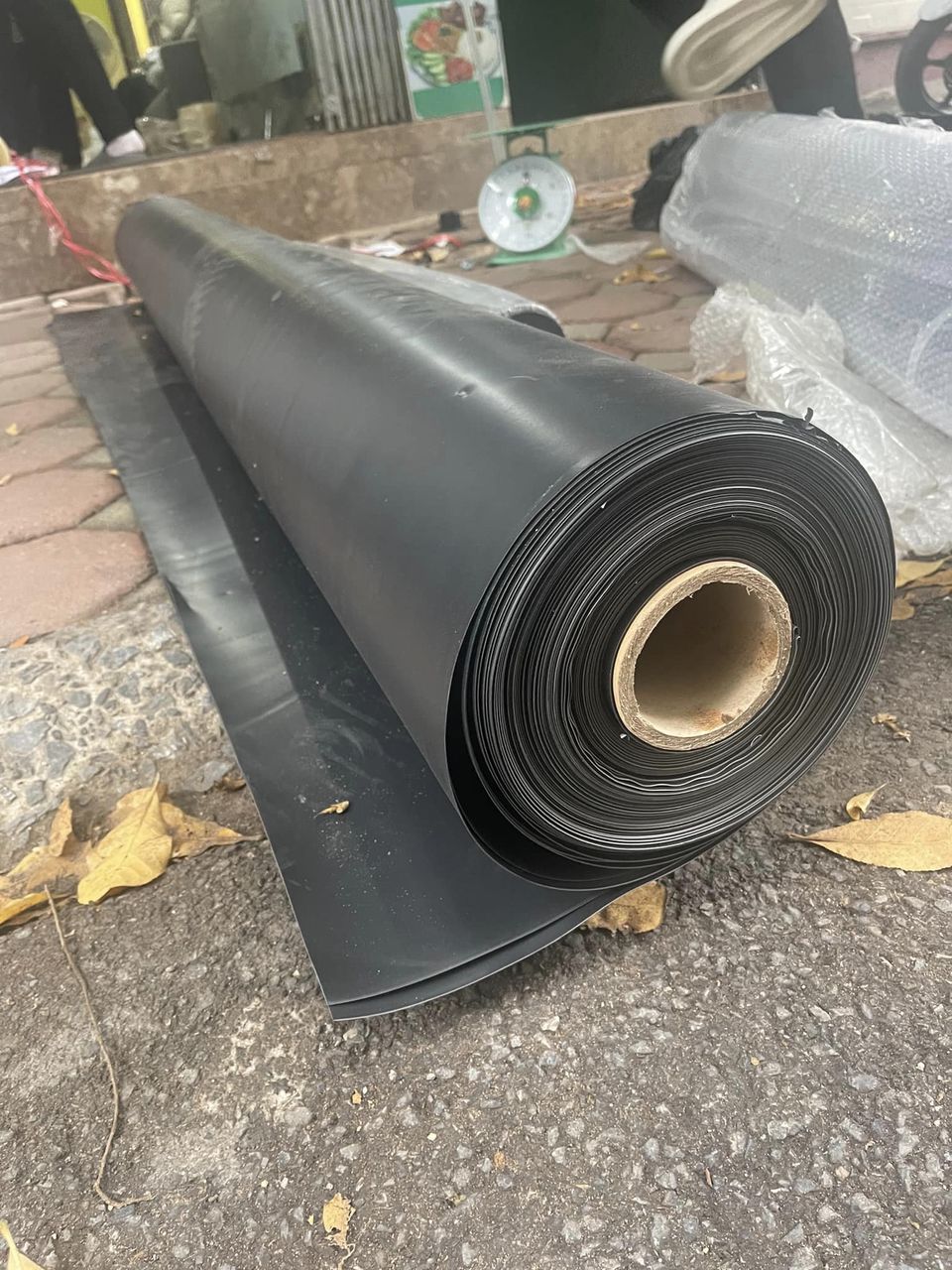 Bạt (màng) chống thấm HDPE dày 0,3mm Bạt (màng) chống thấm HDPE dày 0,3mm