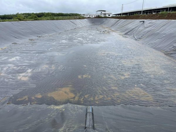 Bạt nhựa HDPE dày 0,75(mm) lót hồ chứa nước