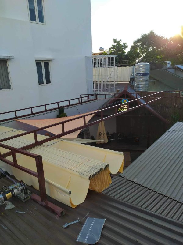 Mái xếp bạt kéo che nắng sân vườn