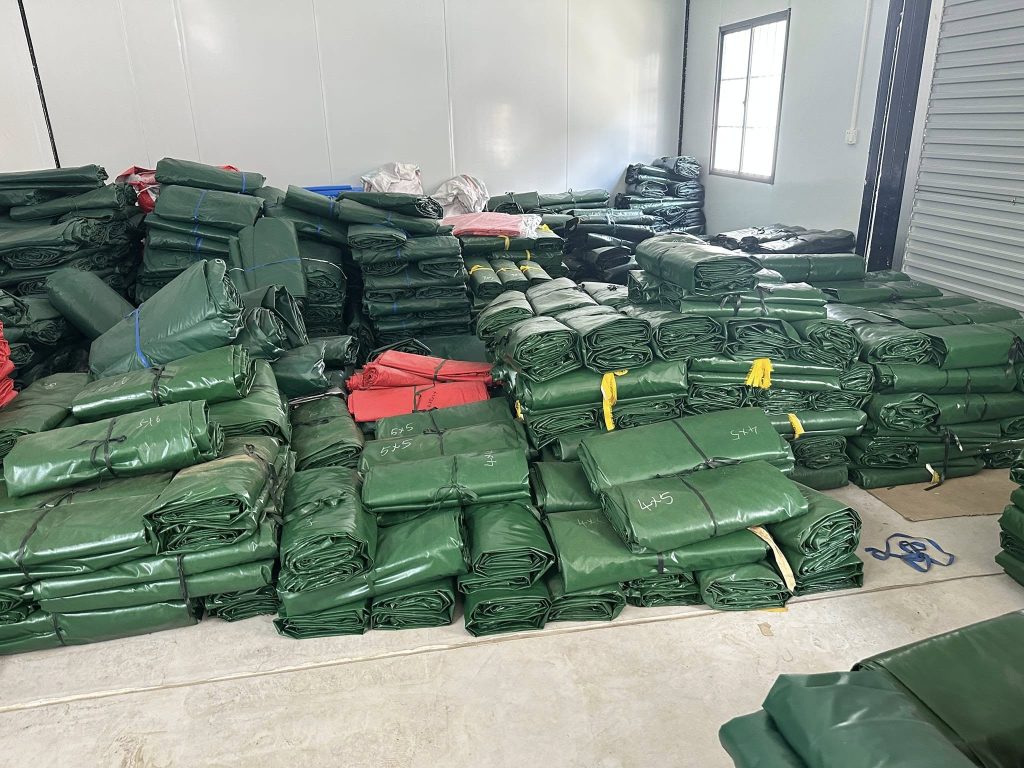 Bạt Tarpaulin che lợp nhà kho xưởng Bạt Tarpaulin che lợp nhà kho xưởng