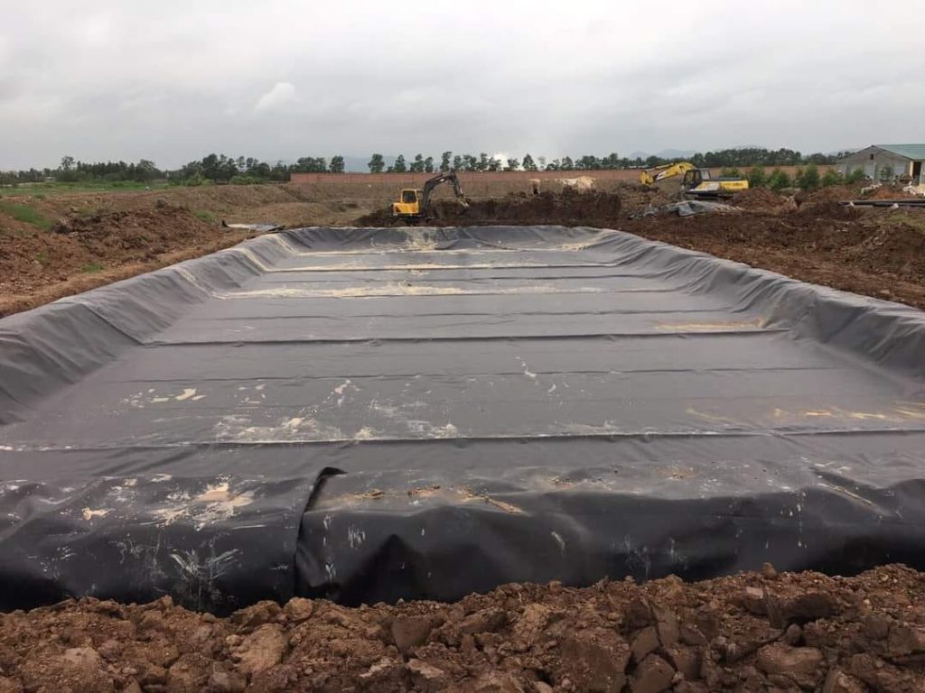 Bãi chôn lấp và xử lý chất thải rắn sử dụng lót bạt HDPE