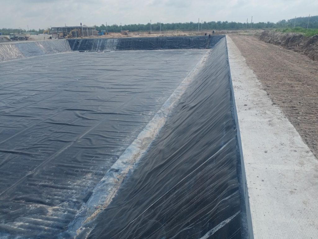 Bạt lót ao hồ nuôi cá HDPE