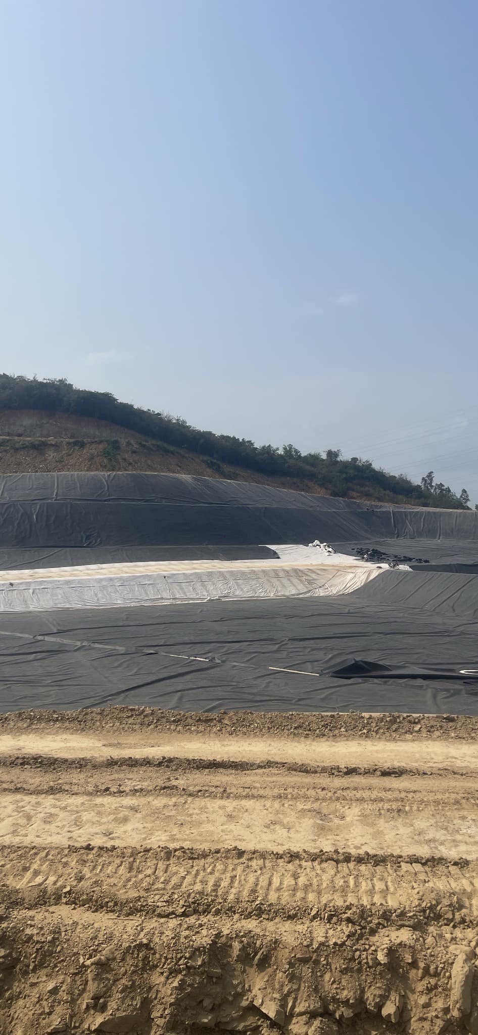 bạt nhựa HDPE lót hầm Biogas Bạt nhựa HDPE lót hầm Biogas