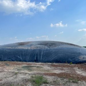Bạt nhựa đen 2 mặt HDPE lót hầm Biogas