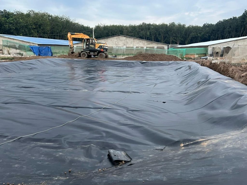 Công trình lót hồ chứa nước bạt HDPE Công trình lót hồ chứa nước bạt HDPE