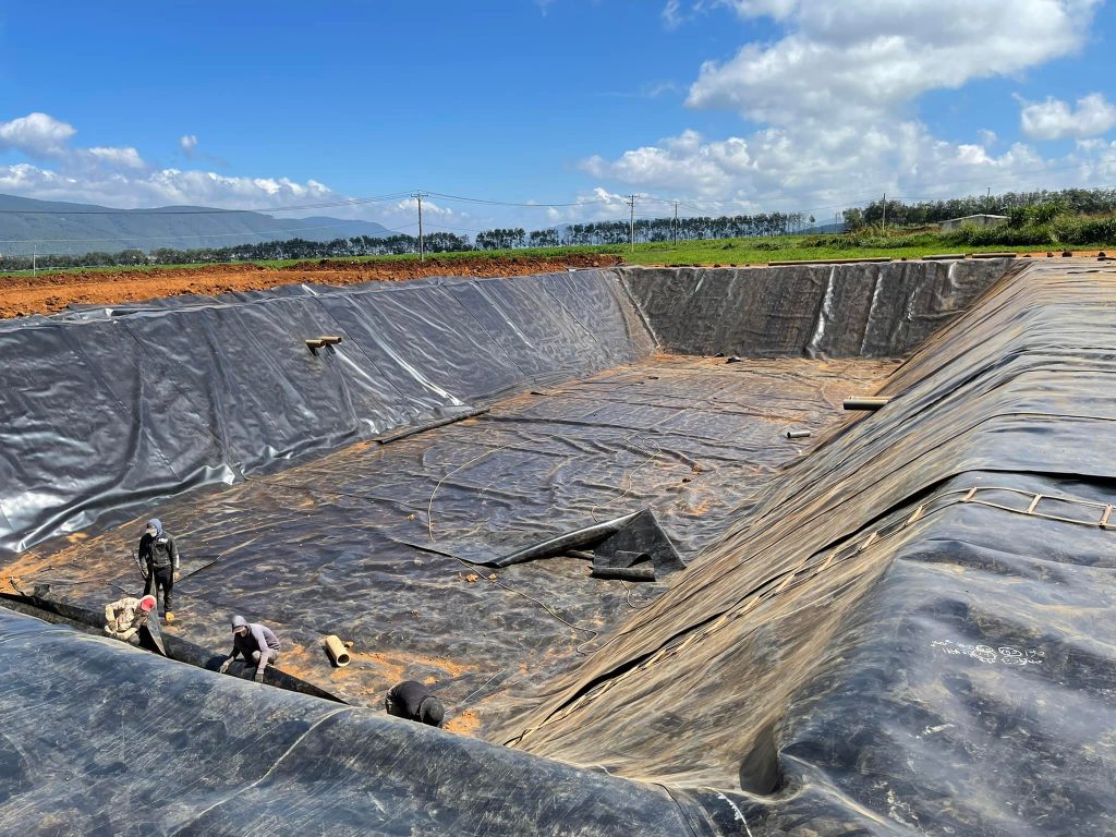Lót ao hồ màng chống thấm HDPE