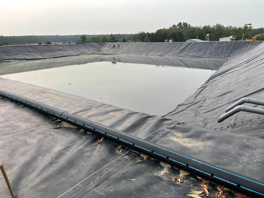 Lót ao hồ chứa nước bạt HDPE 1mm