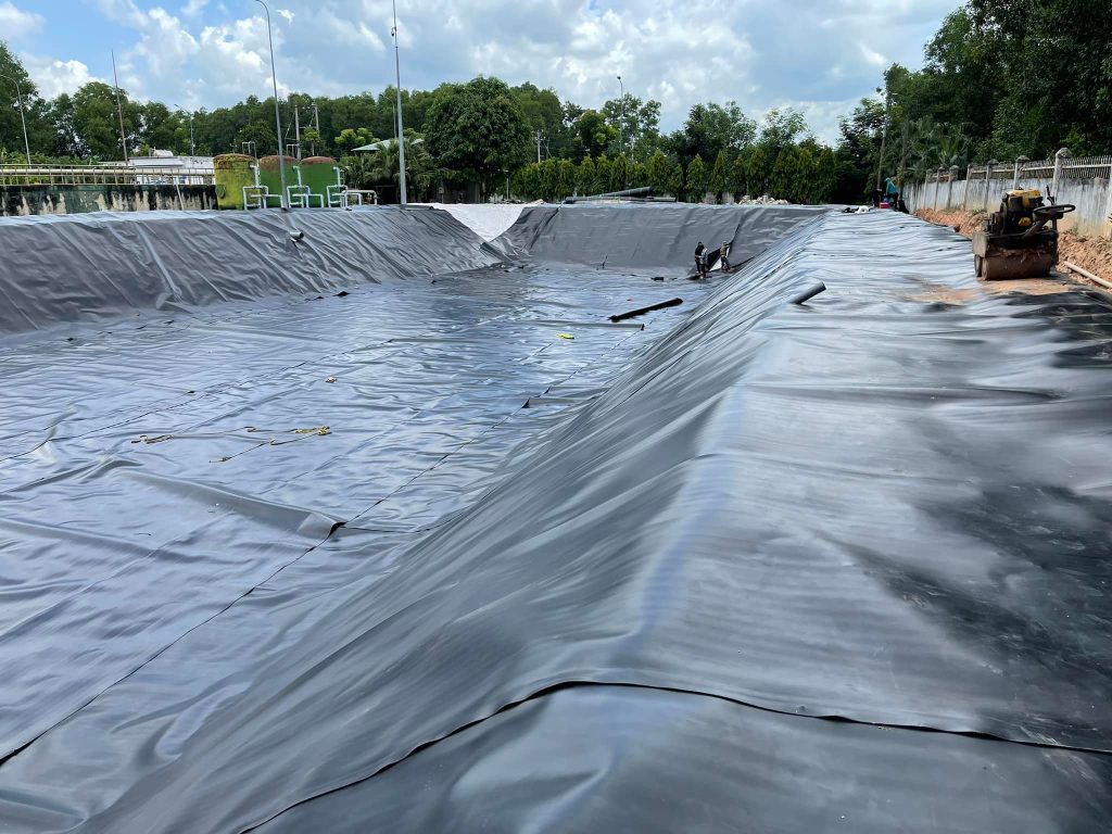 Bạt lót ao hồ HDPE chứa nước nuôi tôm cá ở Kon Tum