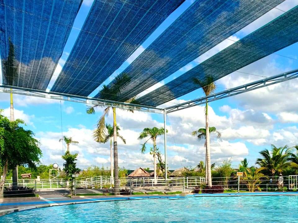 Lắp đặt lưới lan che nắng hồ bơi