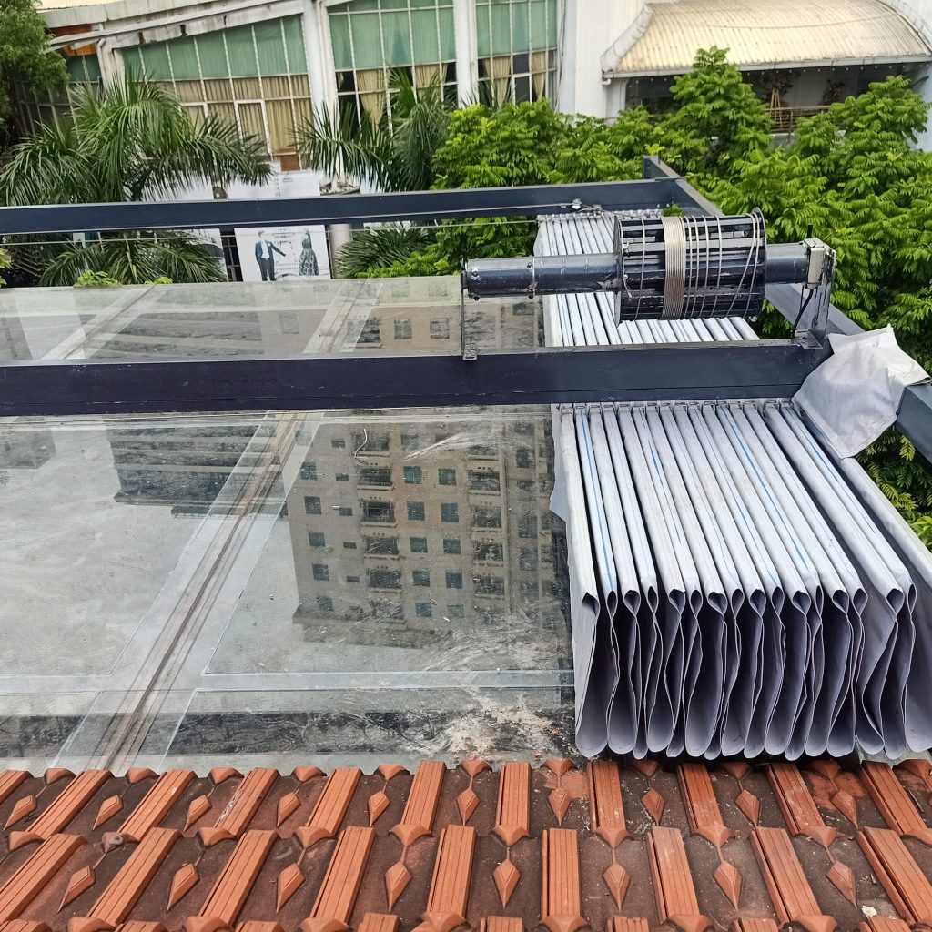 Bạt mái xếp di động lượn sóng tại Cần Giờ Bạt mái xếp di động lượn sóng tại Cần Giờ