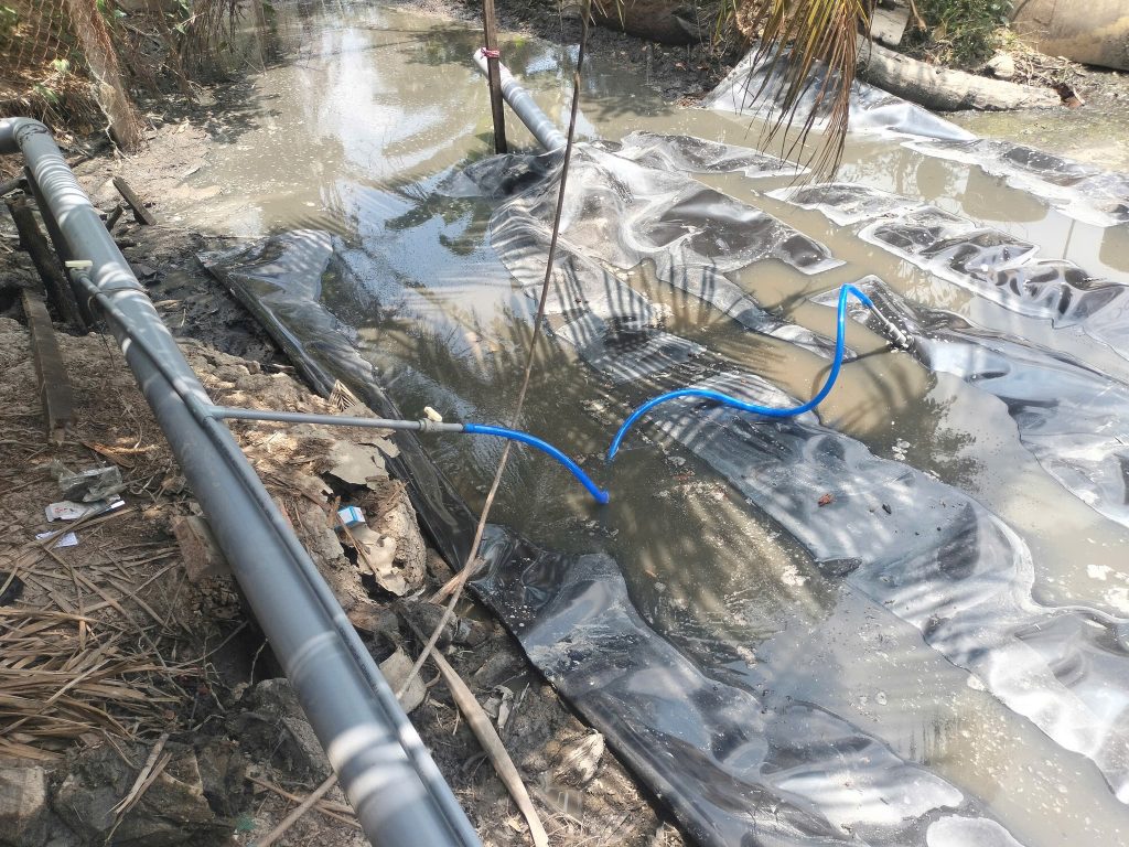 Thi công lắp đặt túi biogas Thi công lắp đặt túi biogas