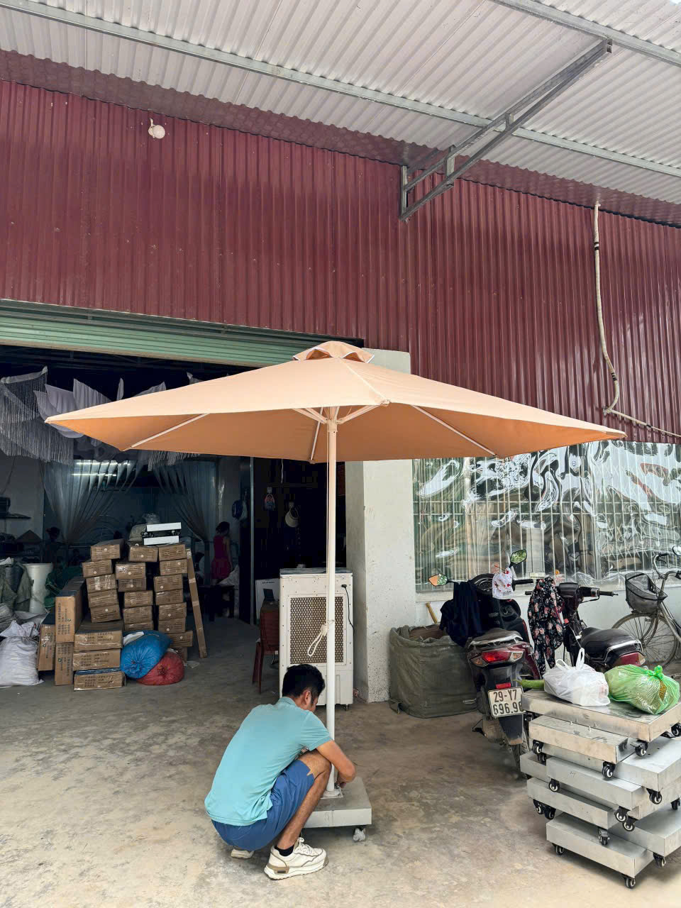 Dù che nắng đúng tâm 3m ở Thanh Hoá Dù che nắng đúng tâm 3m ở Thanh Hoá