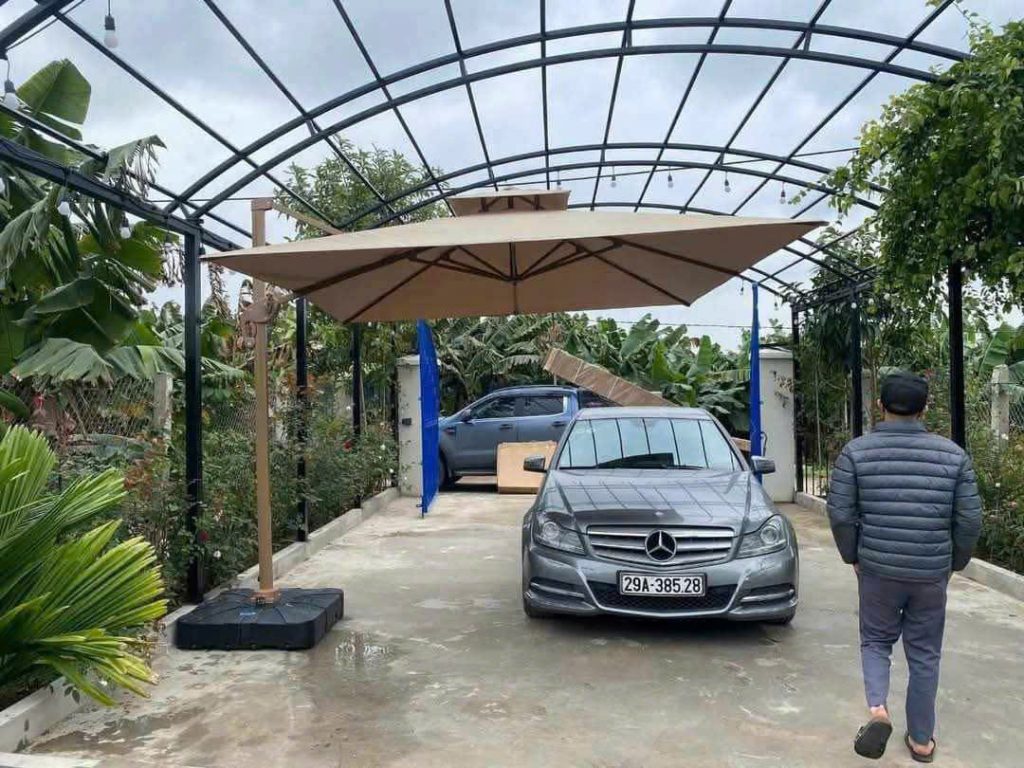 Dù che nắng lệch tâm vuông 3m ở Thanh Hoá Dù che nắng lệch tâm vuông 3m ở Thanh Hoá