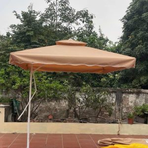 Dù lệch tâm vuông 2m5 đòn nâng hạ có bèo màu be