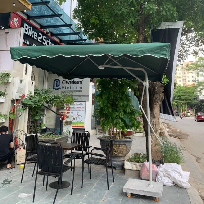 Dù lệch tâm vuông 2m5 đòn nâng hạ có bèo màu xanh