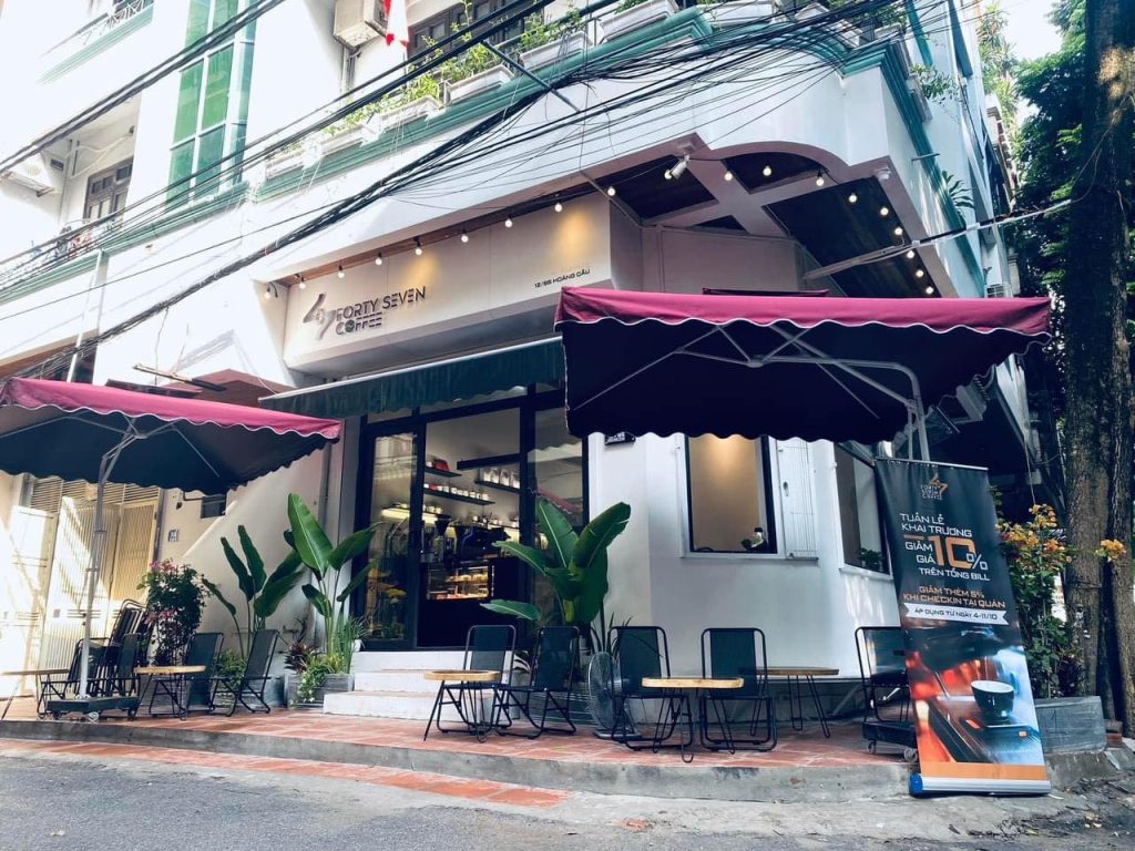 Thay áo bạt dù lệch tâm vuông 2.5m ở Huế