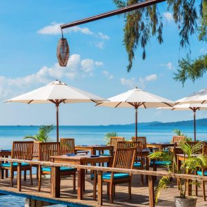 Dù chính tâm tròn 3m thân gỗ che nắng hồ bơi, bãi biển