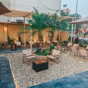 Dù đứng tâm tròn 3m màu be che nắng sân vườn