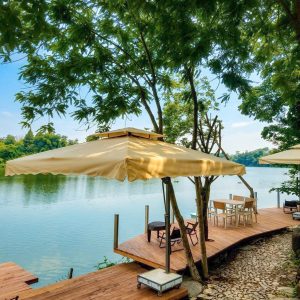 Thay bạt áo dù che nắng mưa ở Thanh Hoá