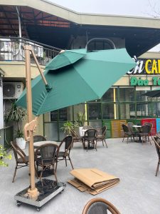 Dù che nắng lệch tâm tròn 3m ở Quảng Ninh