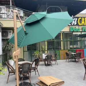Dù lệch tâm tròn 3m xoay 360 độ màu xanh che nắng mưa ngoài trời