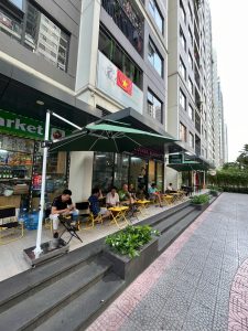 Dù che nắng lệch tâm vuông 2.5m ở Quảng Ninh